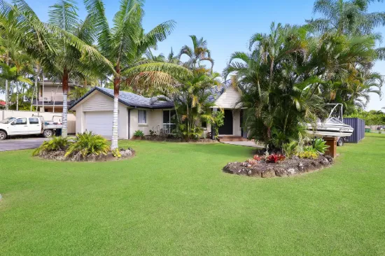 23 Camberwell Circuit, Robina, Qld 4226