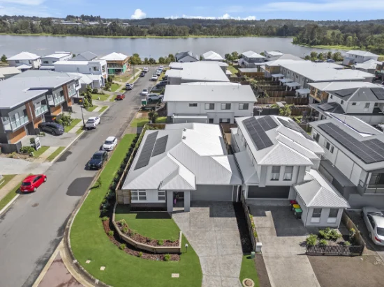 23 Cambridge Circuit, Lawnton, Qld 4501