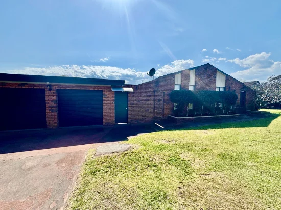 23 Castle Glen, North Nowra NSW 2541 - For Rent