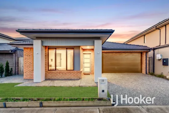 23 Chittagong Drive, Clyde North, Vic 3978