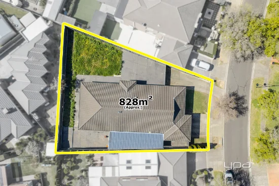 23 Corowa Crescent, Burnside, Vic 3023