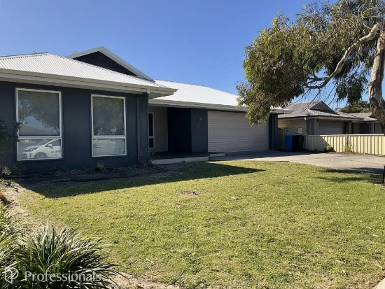 23 Dauphin Crescent, Castletown, WA 6450