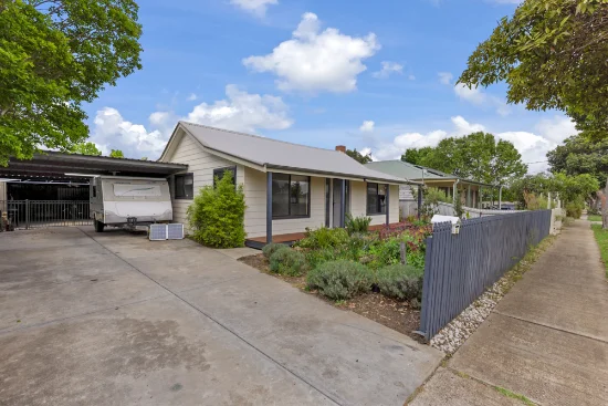 23 Donnington Street, Swan Hill, Vic 3585