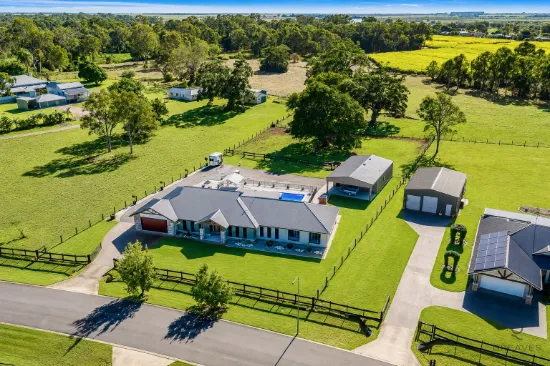 23 James Henderson Way, Gooburrum, Qld 4670