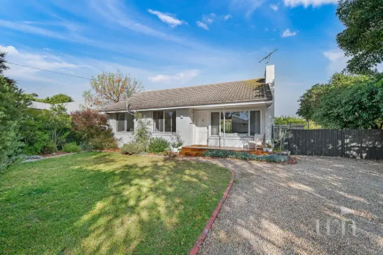 23 Karella Crescent, Mornington, Vic 3931