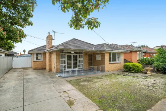 23 Larch Street, Thomastown, Vic 3074