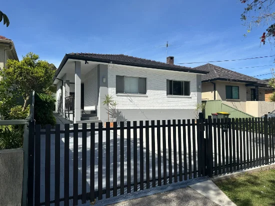 23 Martin Street, Roselands, NSW 2196 - For Rent