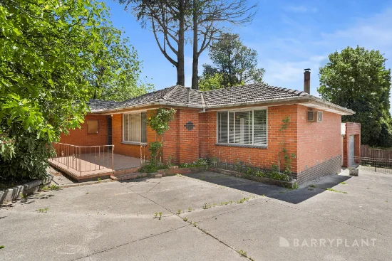 23 Monbulk Road, Mount Evelyn, Vic 3796
