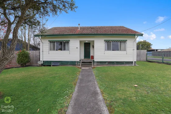 23 Newark Avenue, Newborough, Vic 3825