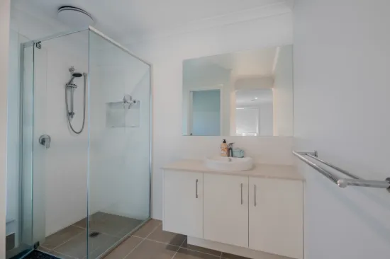 23 Nightjar Court, Thurgoona, NSW 2640