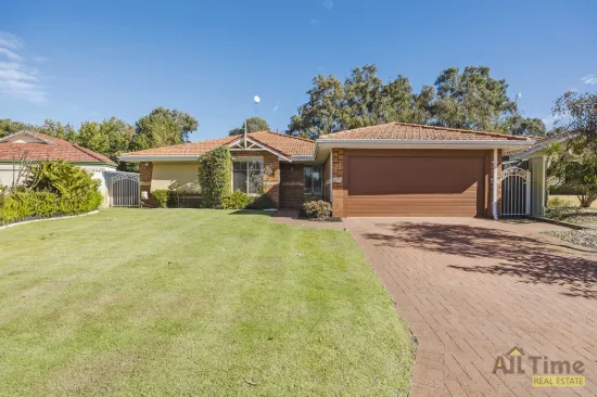 23 Pinewood Walk, Canning Vale, WA 6155