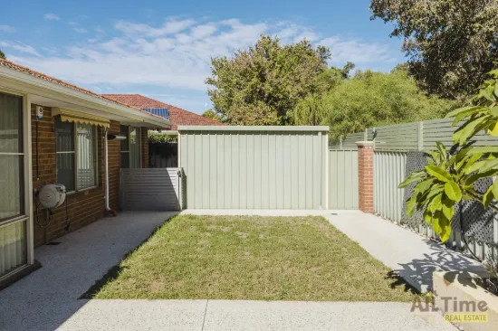 23 Pinewood Walk, Canning Vale, WA 6155-Image