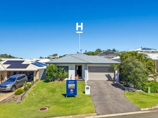 23 Sapphire Place, Elanora, Qld 4221