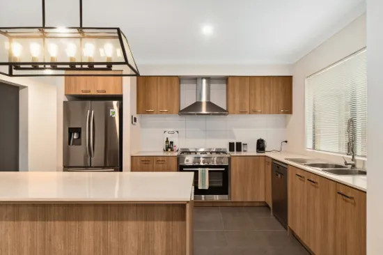 23 Selino Drive, Clyde, Vic 3978
