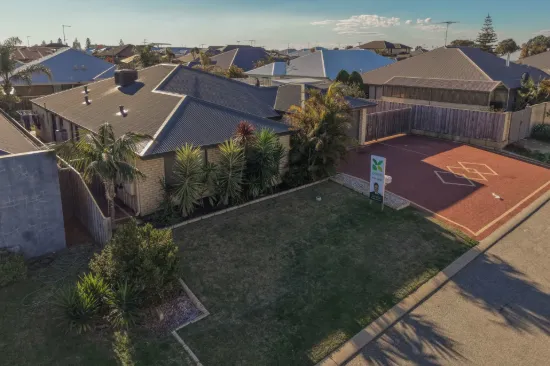 23 Senecio Way, Halls Head, WA 6210