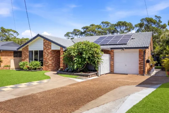 23 Sir Joseph Banks Drive, Bateau Bay NSW 2261-Image