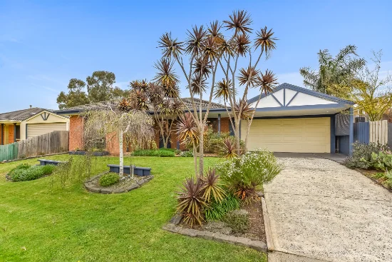 23 Sir Thomas Drive, Pakenham, Vic 3810
