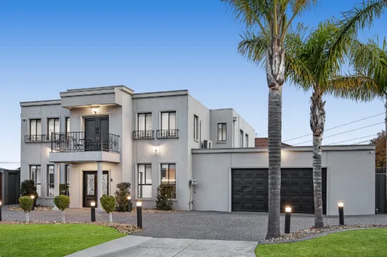 23 Sovereign Way, Hillside, Vic 3037