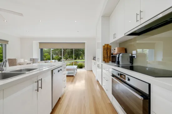23 The Sanctuary, Metung, Vic 3904-Image