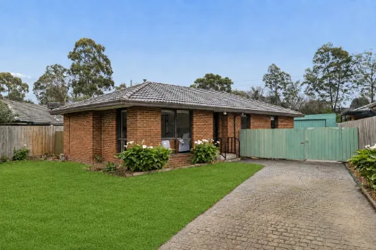 23 Upton Crescent, Narre Warren, Vic 3805