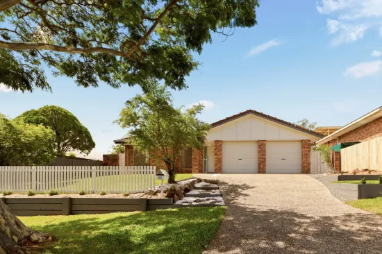 23 Ustinov Crescent, McDowall, Qld 4053
