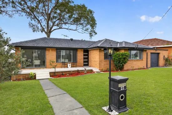 23 Valencia Crescent, Toongabbie, NSW 2146