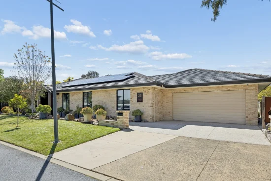 23 Viewmount Place, Sandhurst, Vic 3977