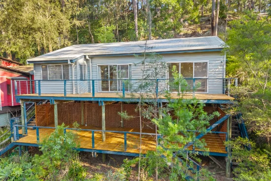 23 Woorara Parade, Green Point, NSW 2251