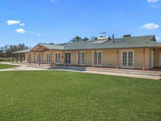 230 Greatorex  Road, Ilparpa, NT 0873