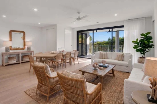 2304/580 Nerang Broadbeach Road, Carrara, Qld 4211