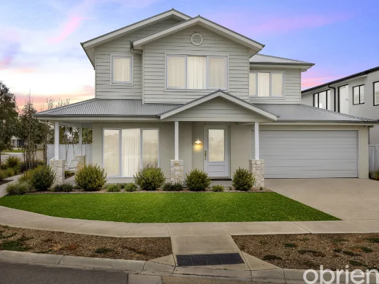 231 Honour Avenue, Clyde North, Vic 3978
