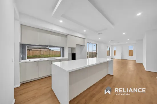 232 Maracana Avenue, Manor Lakes, Vic 3024