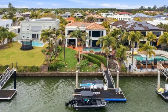 2339 Cressbrook Drive, Hope Island, Qld 4212