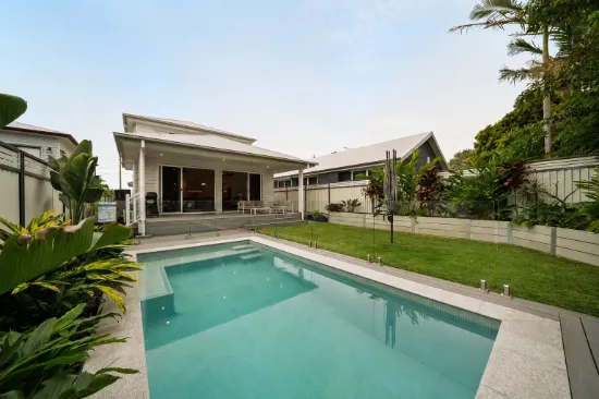 237 Oxley Avenue, Margate, Qld 4019