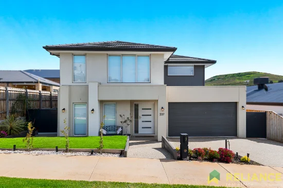 237 Stonehill Drive, Maddingley, Vic 3340