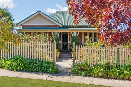 239 Piper Street, Bathurst, NSW 2795