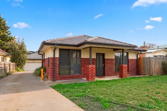 23a Bartlett Avenue, Croydon, Vic 3136
