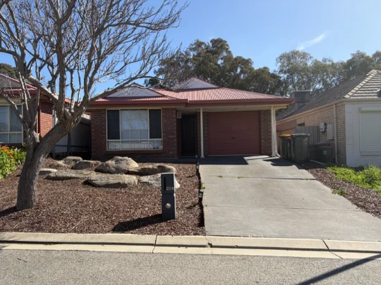 23B Partalunga Circuit, Woodcroft, SA 5162 - For Rent