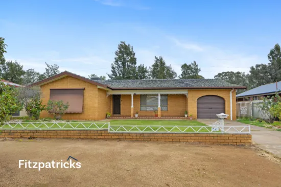 24 Adjin Street, Mount Austin, NSW 2650