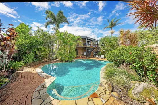 24 Anthony Avenue, Banora Point, NSW 2486