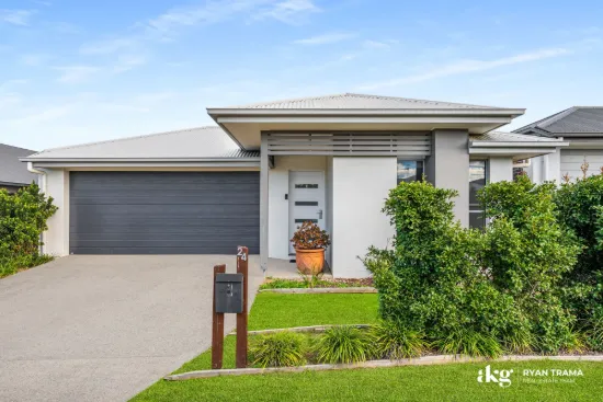 24 Austin Way, Park Ridge, Qld 4125