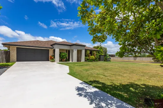 24 Avalon Street, Burnett Heads, Qld 4670