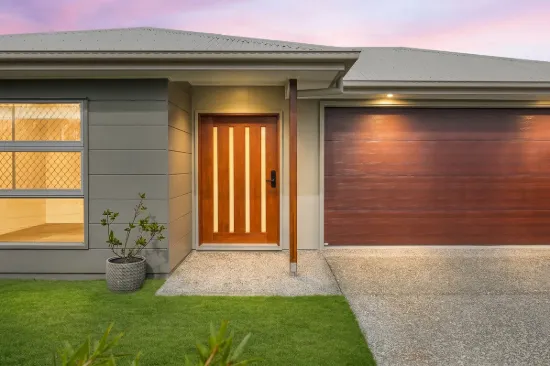 24 Avondale Circuit, Deebing Heights, Qld 4306