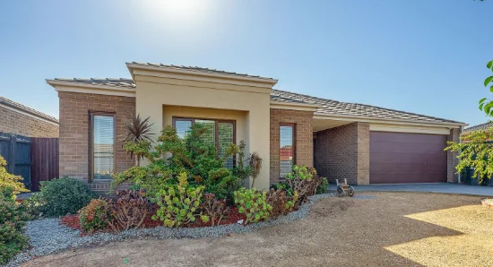 24 Balmain Cct, Taylors Hill, Vic 3037
