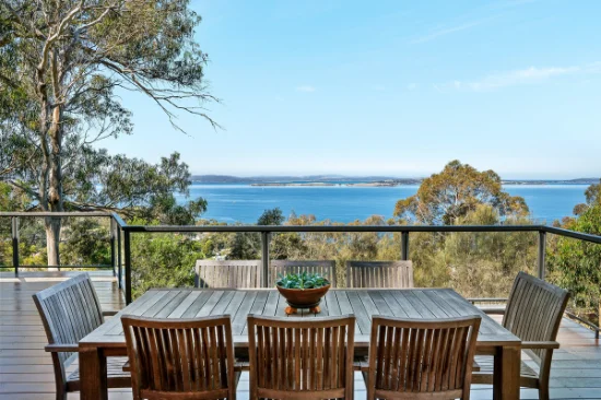 24 Bareena Road, Taroona, Tas 7053