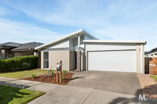 24 Bianca Crescent, Greenvale, Vic 3059