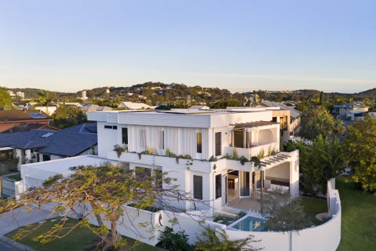 24 Bittern Avenue, Burleigh Waters, Qld 4220