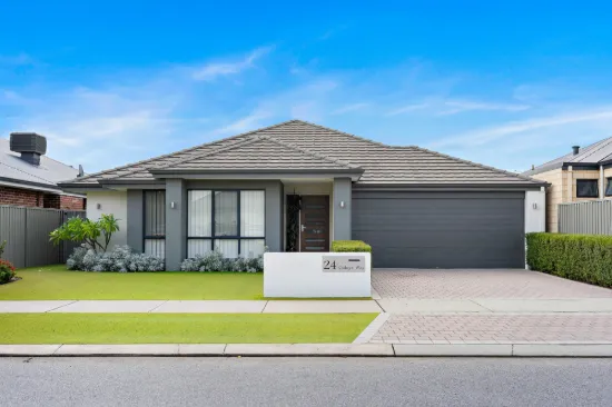 24 Cadaga Way, Piara Waters, WA 6112