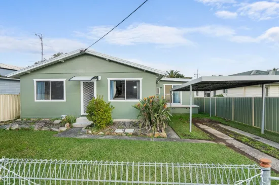 24 Cambridge Avenue, Kanwal, NSW 2259