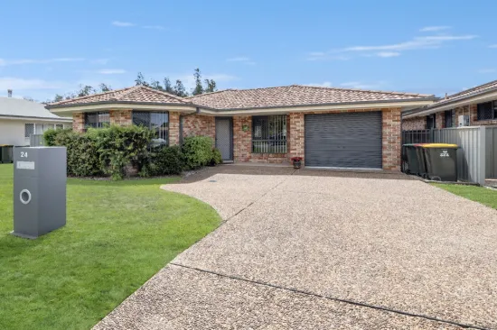 24 Cecil Baldwin Close, West Kempsey, NSW 2440